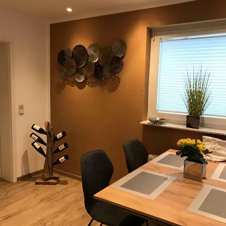 Ruedesheimer Wohlfuehloase Apartment *