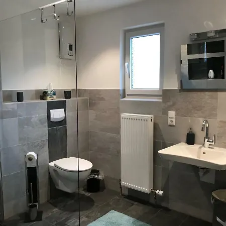 Ruedesheimer Wohlfuehloase Rüdesheim nad Renem